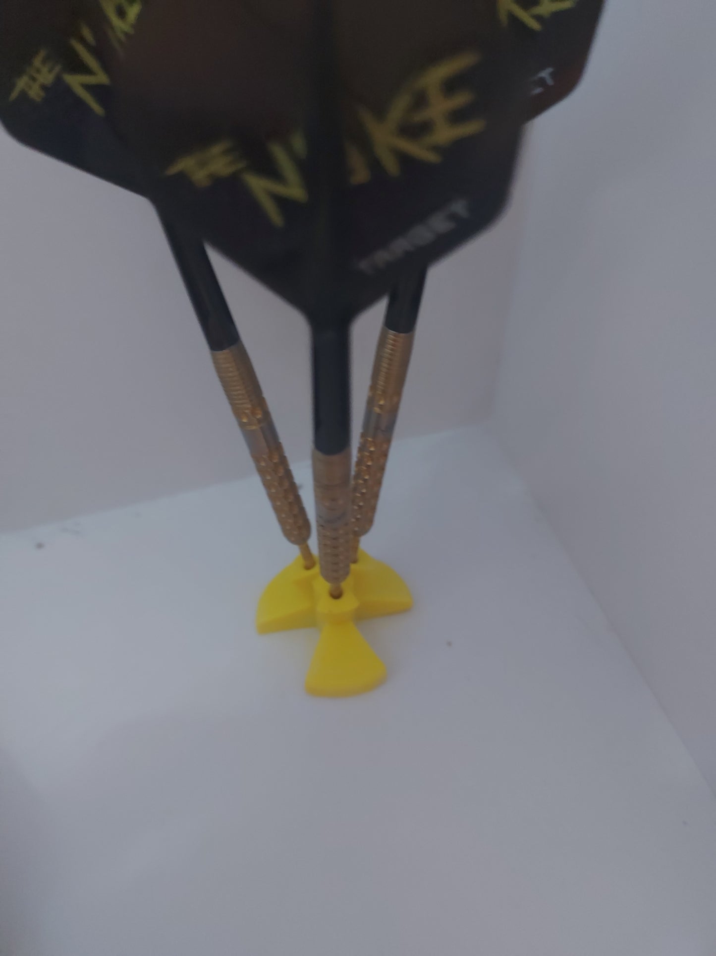 Darts stand , Holds 3 darts