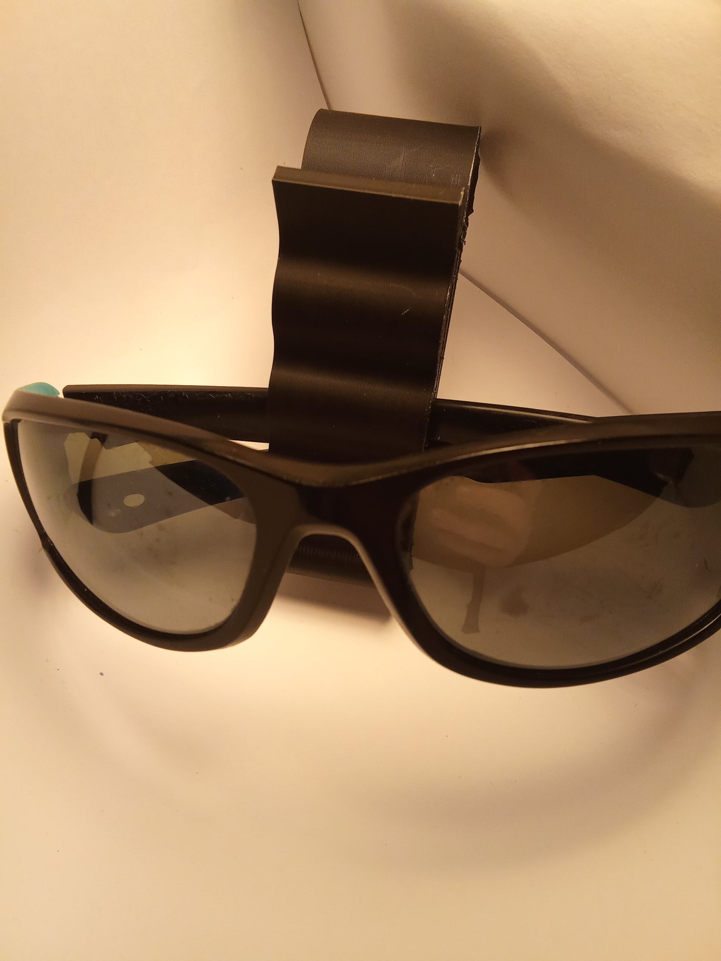 Sunglasses holder for car