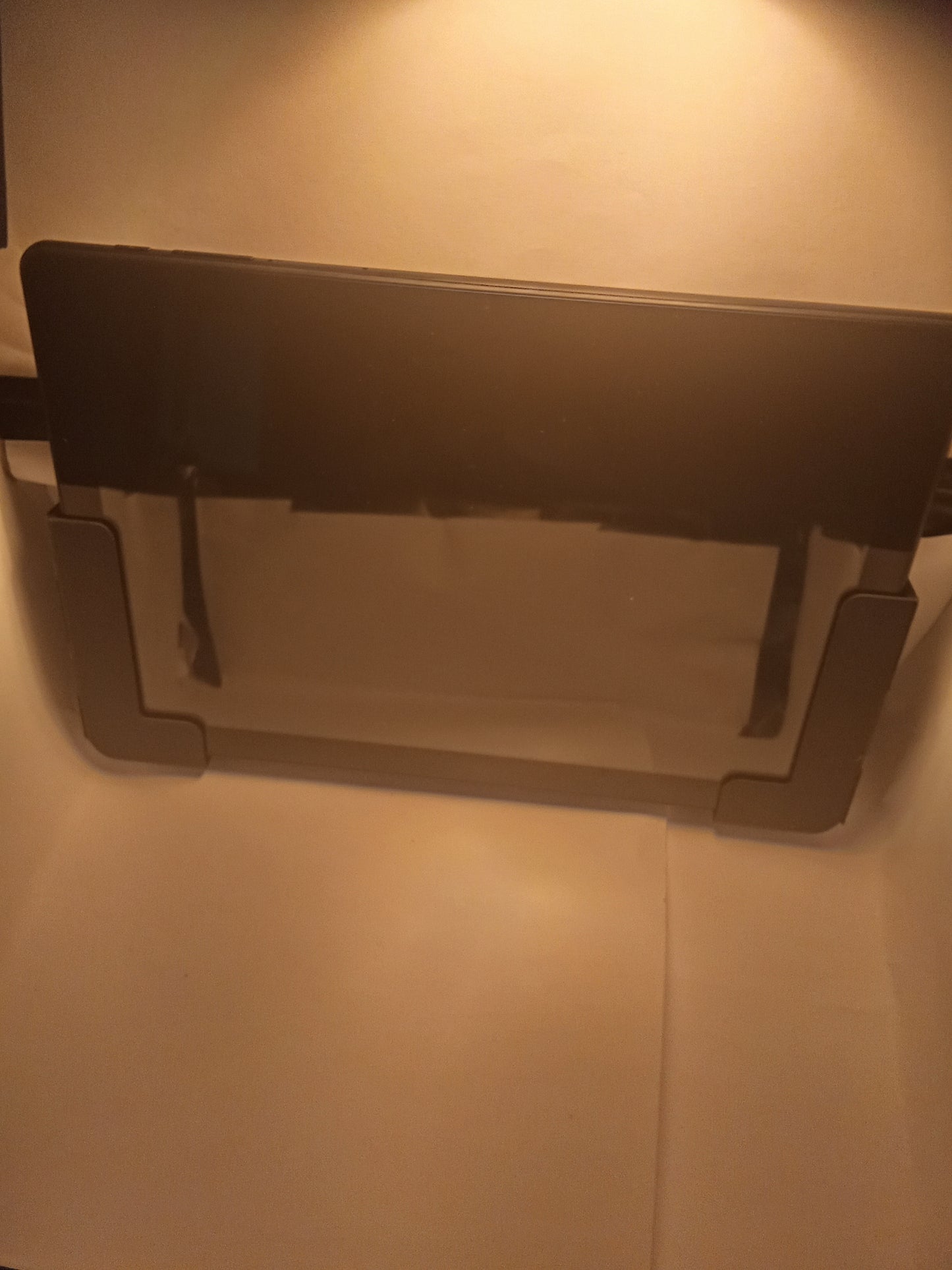 Wall tablet mount V2