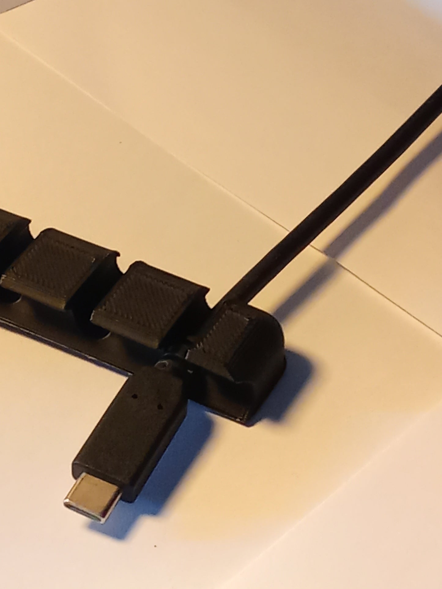 Cable Managment / Holder